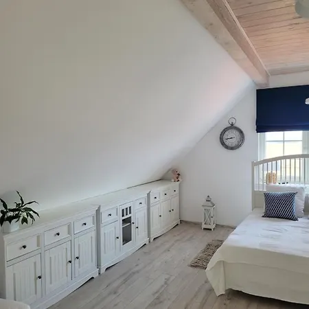 żurawzdory 107 *